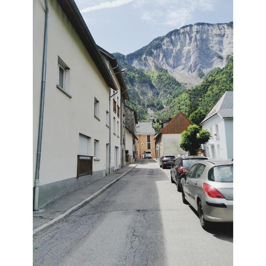 L'Edelweis Apartment Le Bourg-d'Oisans Exterior photo